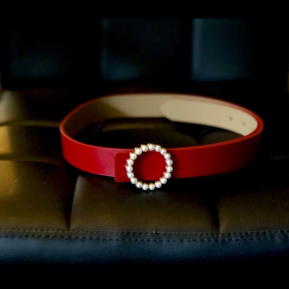 Red belt with pearl design